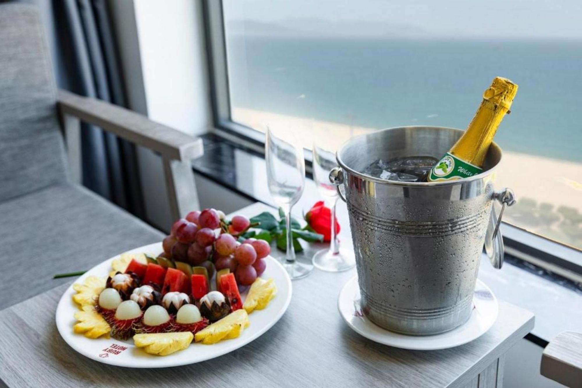 Ruby Hotel Nha Trang Dış mekan fotoğraf