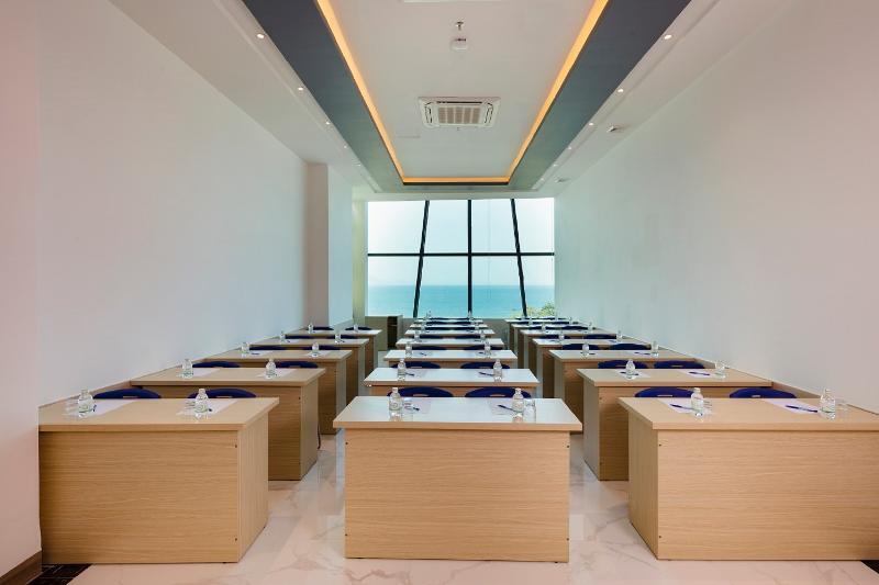 Ruby Hotel Nha Trang Dış mekan fotoğraf